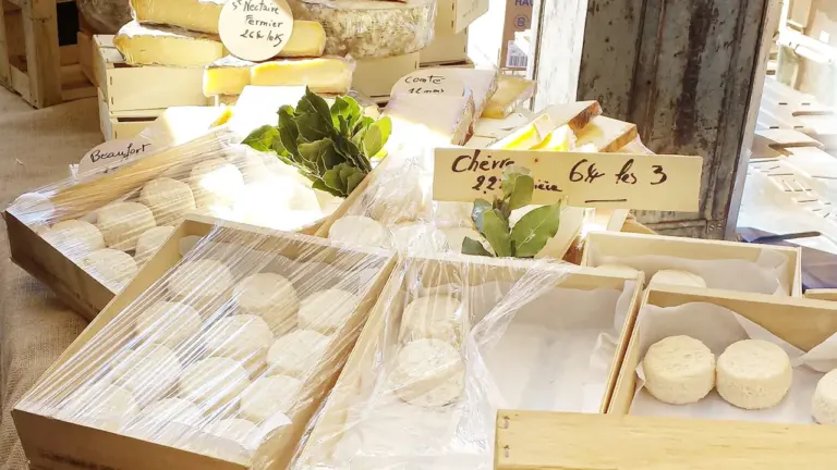 Aix-en-Provence: trois marchés prolongent le samedi