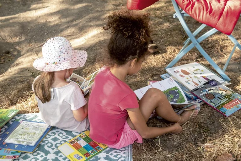 Grenoble : les bibliothèques sortent tout l’été, gratuitement