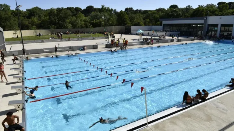Montpellier : le centre aquatique Neptune inaugure ses nouveaux bassins