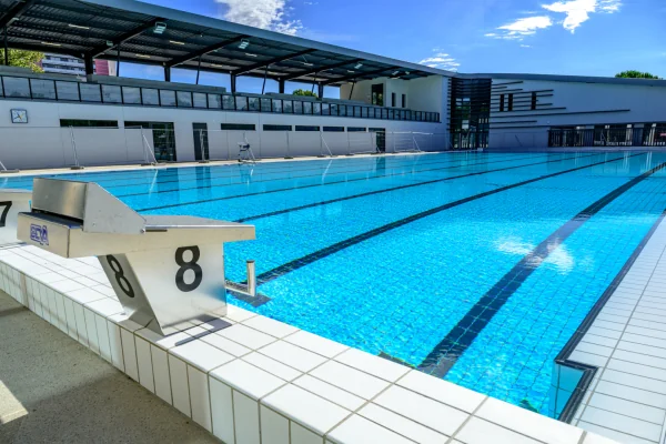Montpellier : le centre aquatique Neptune inaugure ses nouveaux bassins