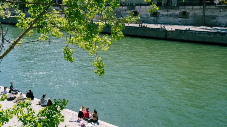 Nevers : l’escale lecture gratuite au port jusqu’au 29 août