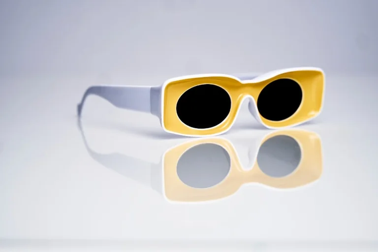 À Brive, sans lunettes, l’éclipse ne se regarde pas