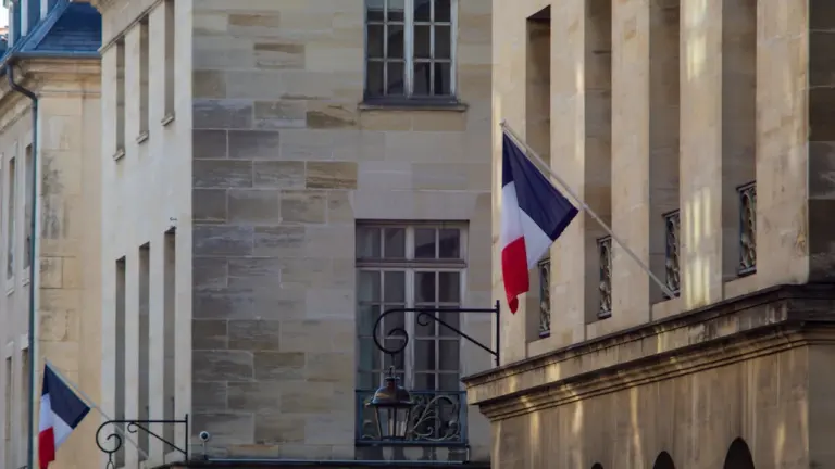 À Versailles, un accueil administratif change de lieu