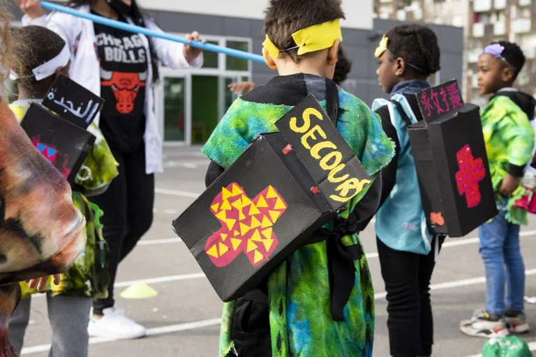 À La Courneuve, la cantine change ses règles