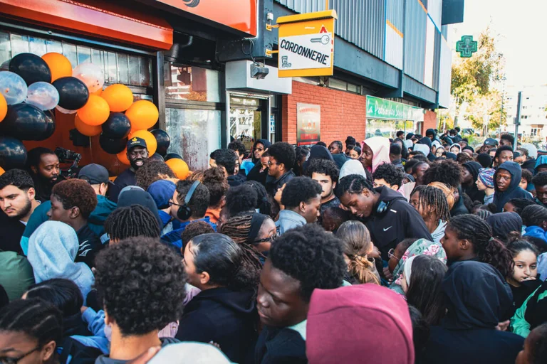 À Épinay-sous-Senart, 500 repas offerts à l'ouverture de Chicken'Cut